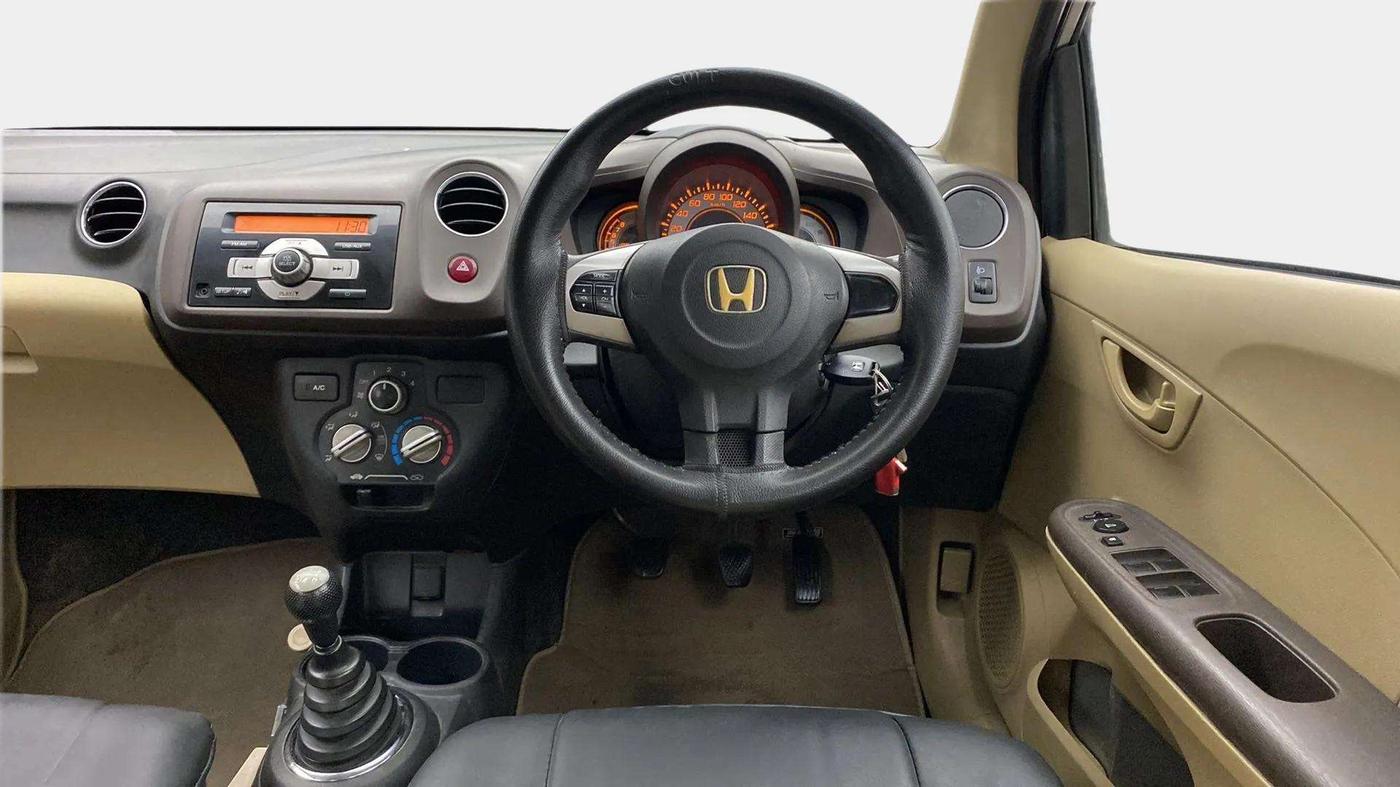 2013 Honda Brio S MT, Petrol, Manual, 51,097 km, Steering Wheel Close Up