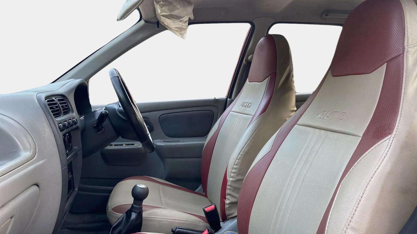 2012 Maruti Alto K10 VXI, Petrol, Manual, 80,409 km, Right Side Front Door Cabin