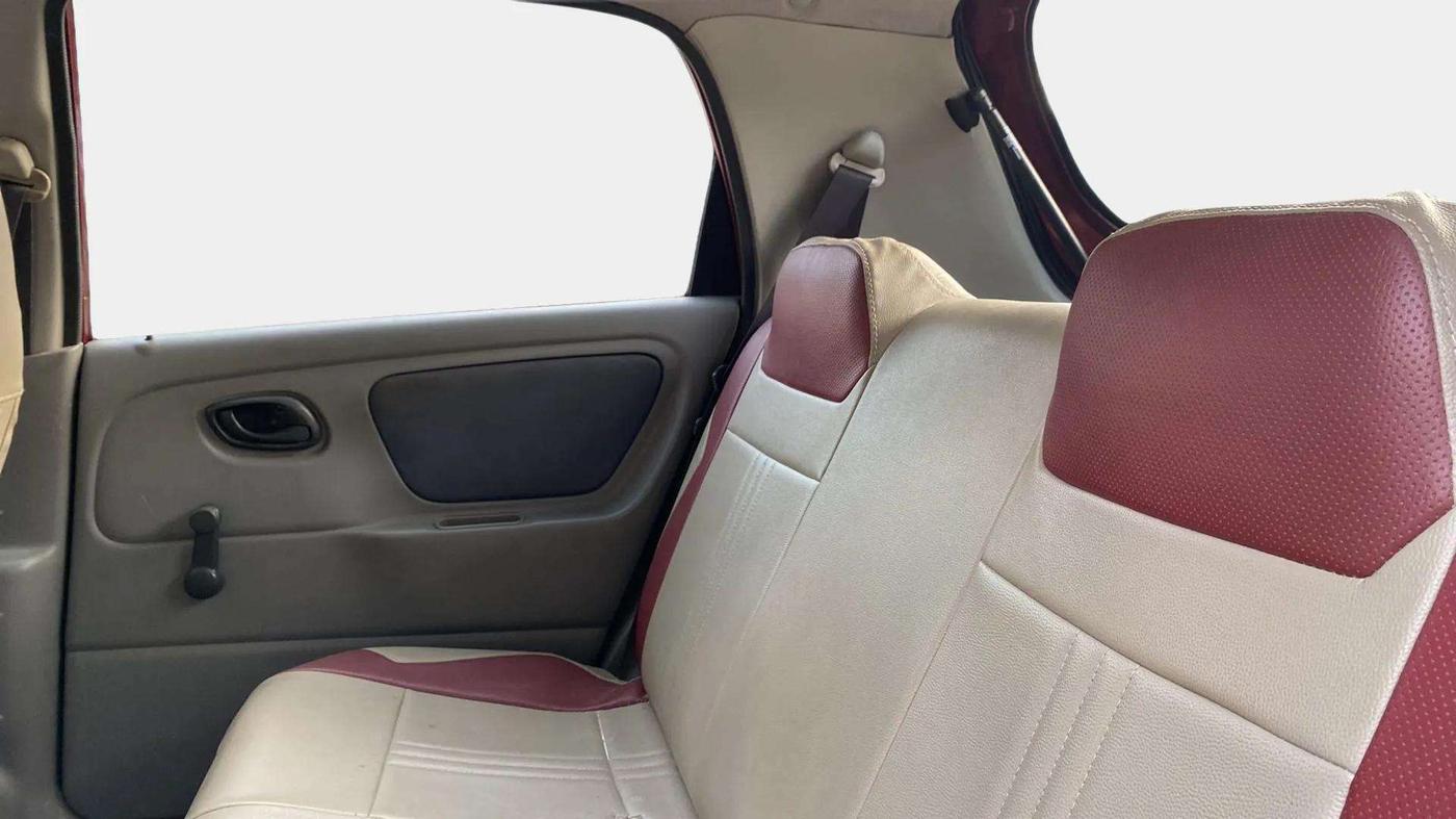 2012 Maruti Alto K10 VXI, Petrol, Manual, 80,409 km, Right Side Rear Door Cabin