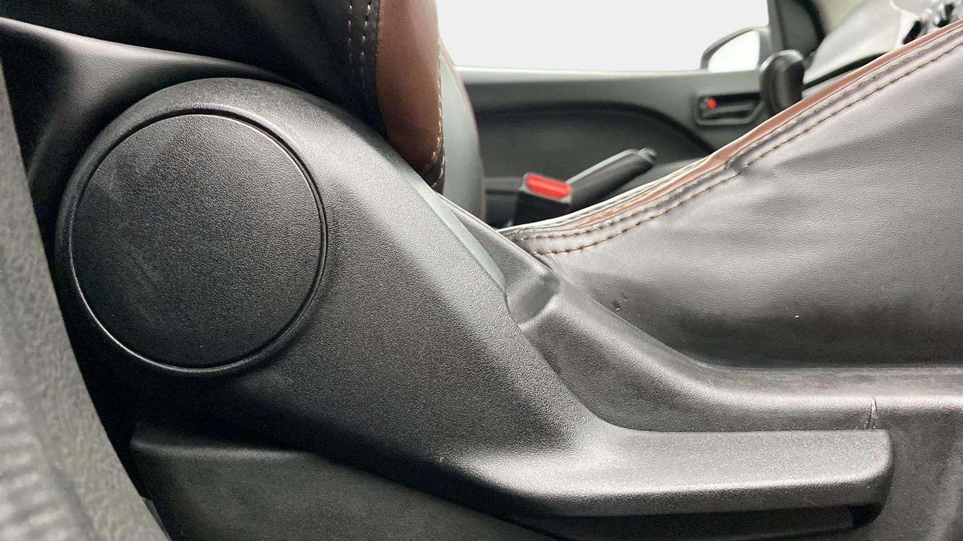 2019 Maruti Baleno SIGMA PETROL 1.2, Petrol, Manual, 41,747 km, Driver Side Adjustment Panel