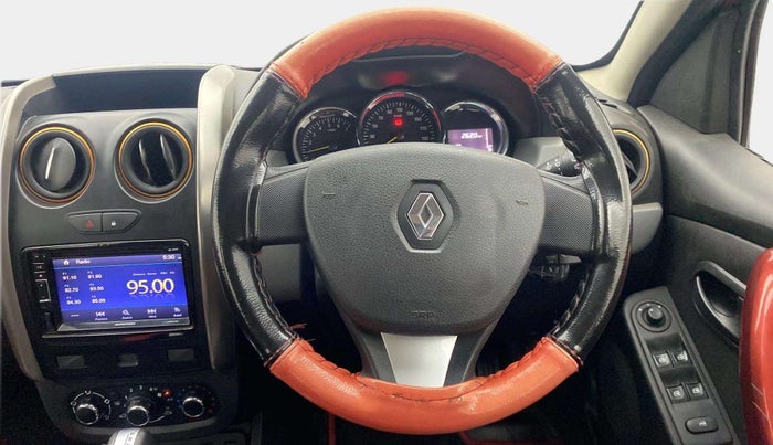 2018 Renault Duster RXS CVT, Petrol, Automatic, 69,511 km, Steering Wheel Close Up