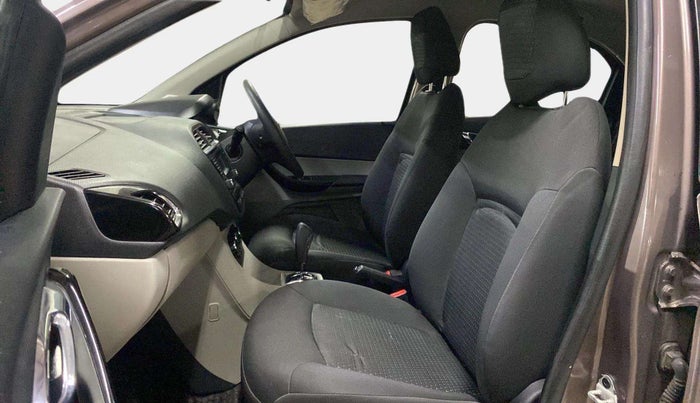 2018 Tata Tiago XZA PETROL, Petrol, Automatic, 47,231 km, Right Side Front Door Cabin