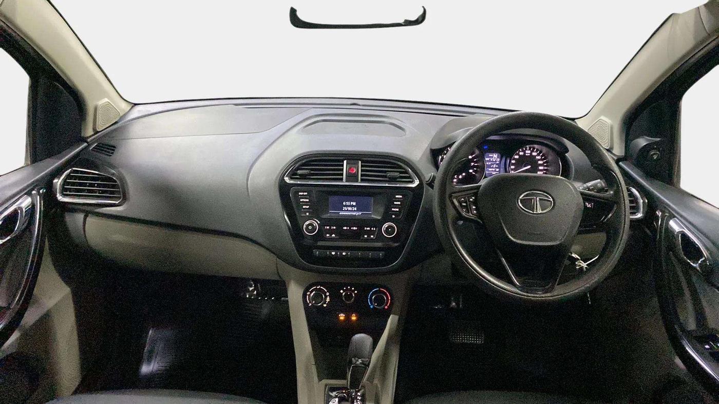 2018 Tata Tiago XZA PETROL, Petrol, Automatic, 47,231 km, Dashboard