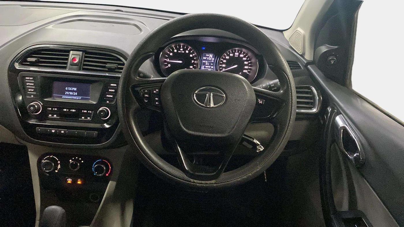 2018 Tata Tiago XZA PETROL, Petrol, Automatic, 47,231 km, Steering Wheel Close Up