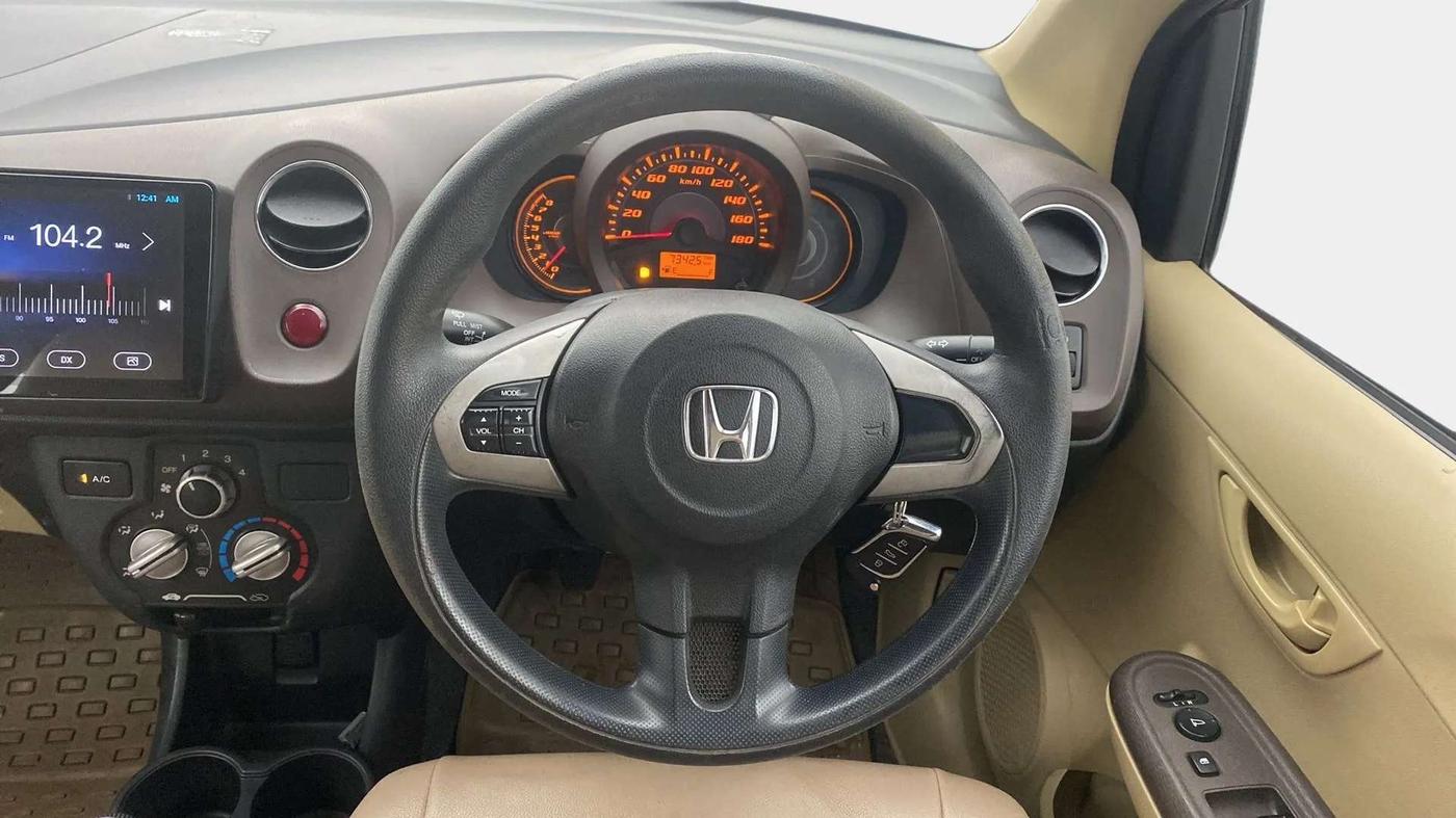 2014 Honda Amaze 1.2L I-VTEC S, Petrol, Manual, 72,973 km, Steering Wheel Close Up