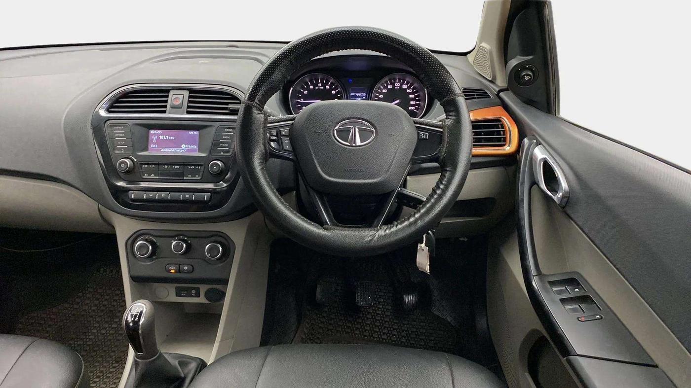 2018 Tata Tiago XZ PETROL, Petrol, Manual, 45,133 km, Steering Wheel Close Up