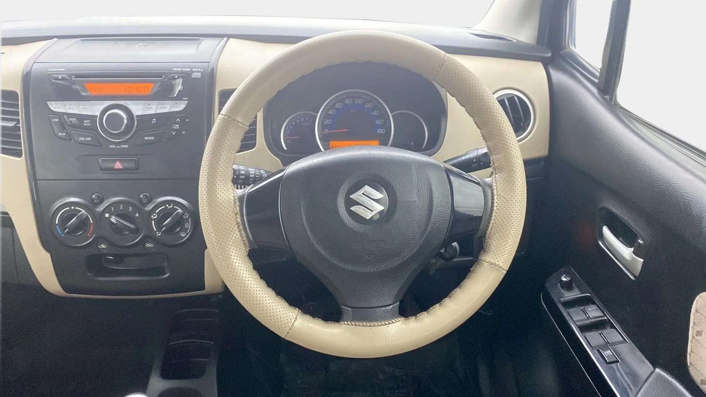 2018 Maruti Wagon R 1.0 VXI+, CNG, Manual, 80,264 km, Steering Wheel Close Up