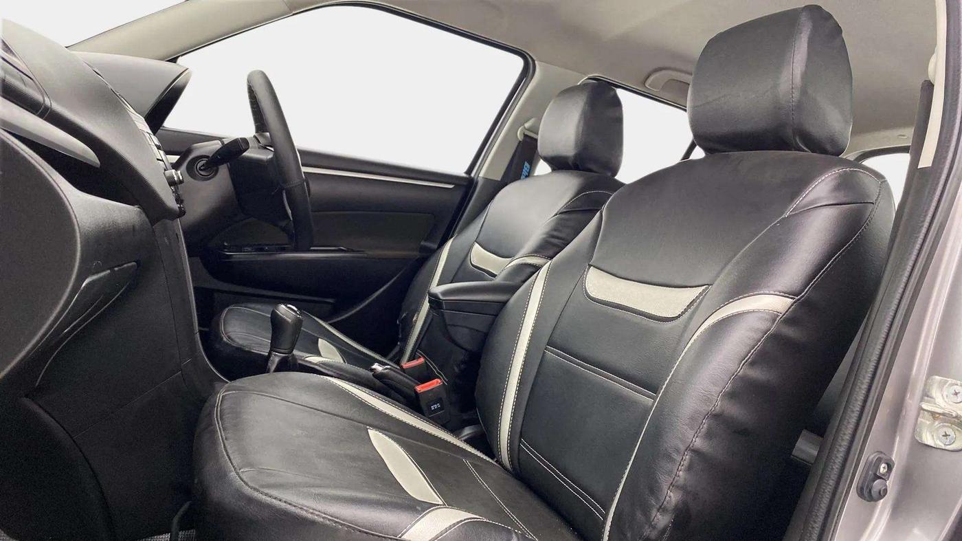 2016 Maruti Swift VXI, Petrol, Manual, 40,529 km, Right Side Front Door Cabin