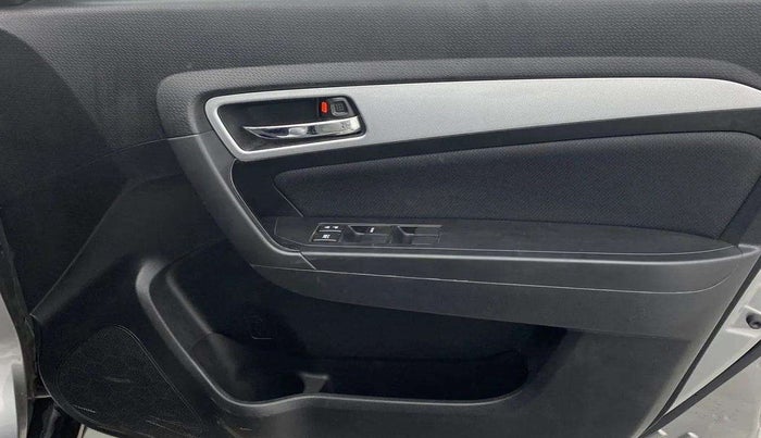 2022 Maruti Vitara Brezza ZXI, Petrol, Manual, 10,804 km, Driver Side Door Panels Control