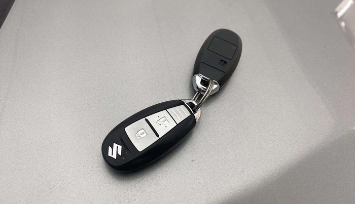 2022 Maruti Vitara Brezza ZXI, Petrol, Manual, 10,804 km, Key Close Up