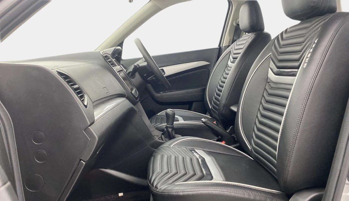 2022 Maruti Vitara Brezza ZXI, Petrol, Manual, 10,804 km, Right Side Front Door Cabin