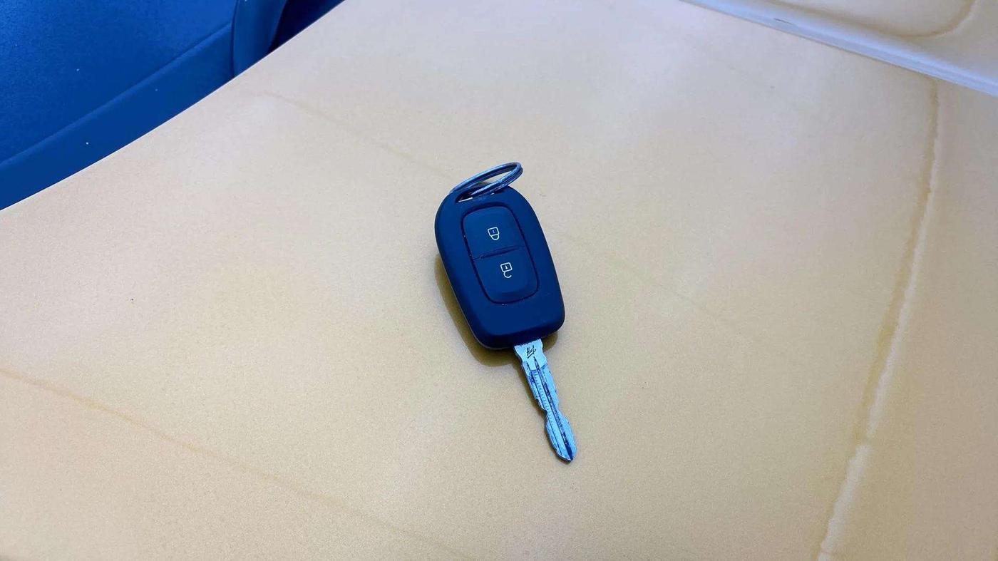 2021 Renault TRIBER RXT, Petrol, Manual, 25,875 km, Key Close Up