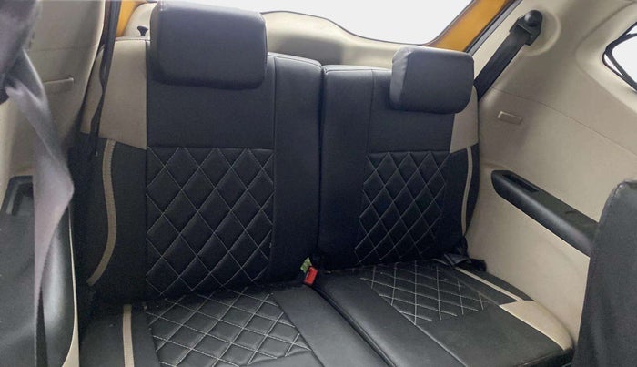 2021 Renault TRIBER RXT, Petrol, Manual, 25,875 km, Third Seat Row ( optional )