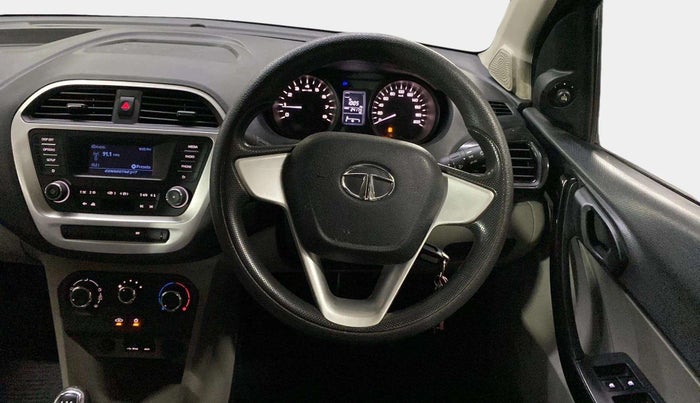 2016 Tata Tiago XT PETROL, Petrol, Manual, 24,251 km, Steering Wheel Close Up