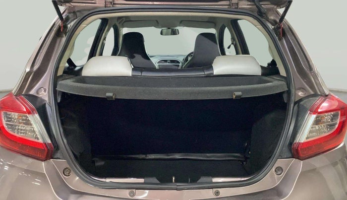2016 Tata Tiago XT PETROL, Petrol, Manual, 24,251 km, Boot Inside