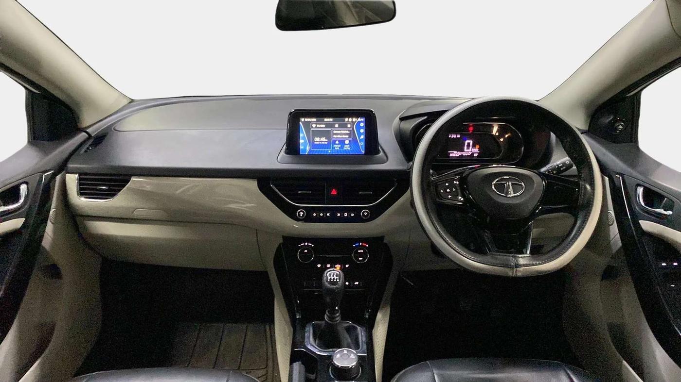 2020 Tata NEXON XZ PLUS PETROL, Petrol, Manual, 20,660 km, Dashboard