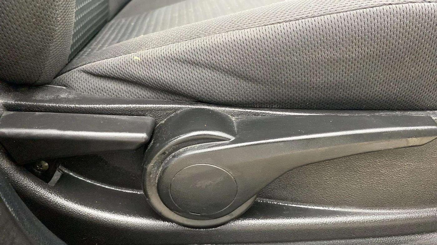 2019 Tata Tiago XZA PLUS PETROL, Petrol, Automatic, 40,744 km, Driver Side Adjustment Panel