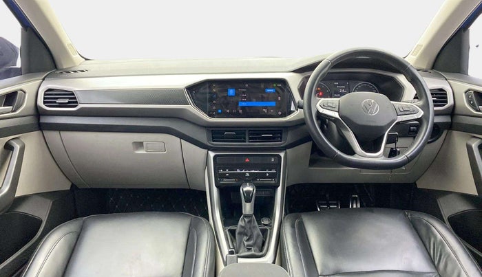 2023 Volkswagen TAIGUN HIGHLINE 1.0 TSI AT, Petrol, Automatic, 23,498 km, Dashboard
