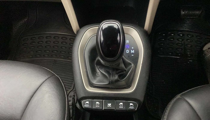 2019 Hyundai NEW SANTRO SPORTZ AMT, Petrol, Automatic, 1,00,177 km, Gear Lever