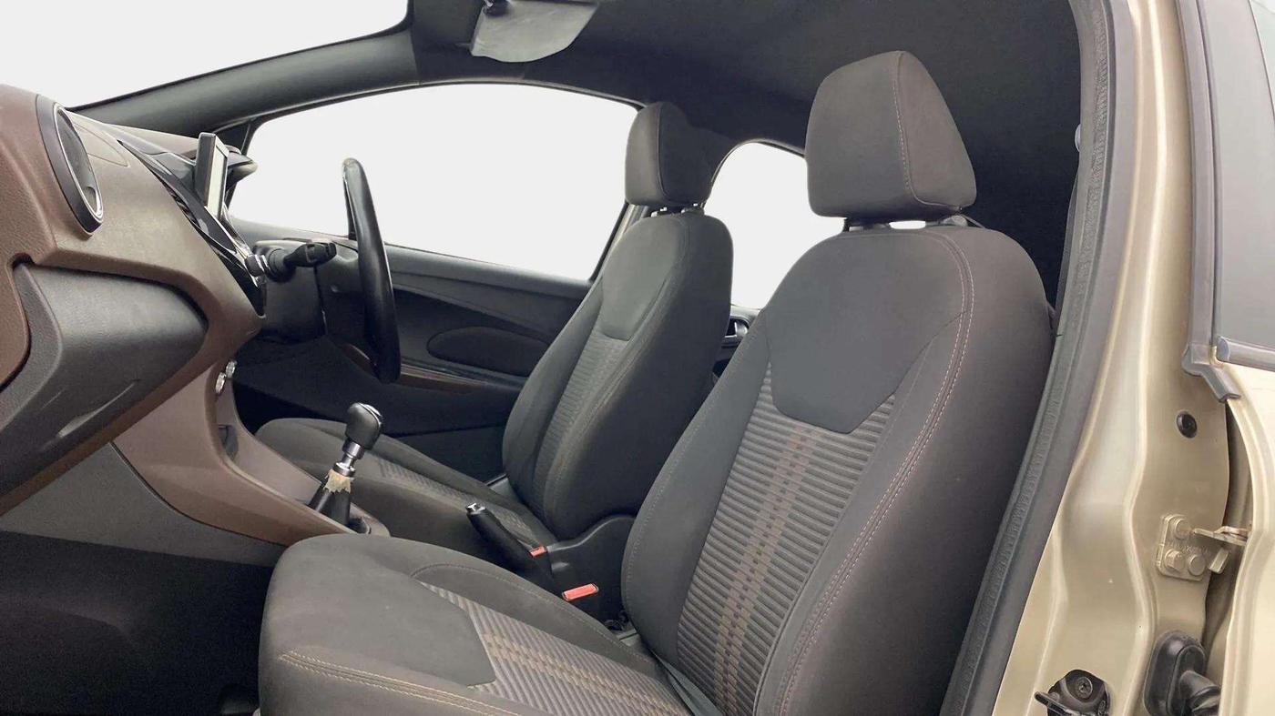 2018 Ford FREESTYLE TITANIUM 1.5 DIESEL, Diesel, Manual, 75,708 km, Right Side Front Door Cabin