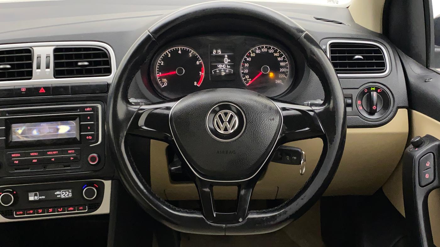 2018 Volkswagen Ameo HIGHLINE1.2L, Petrol, Manual, 49,674 km, Steering Wheel Close Up