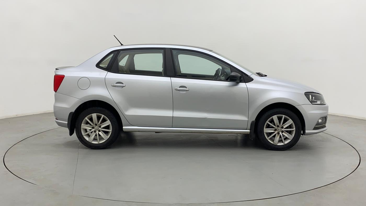 2018 Volkswagen Ameo HIGHLINE1.2L, Petrol, Manual, 49,674 km, Right Side View