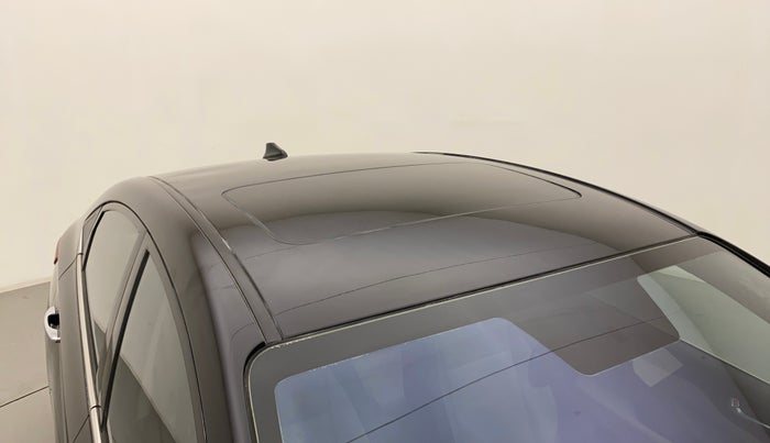 2019 Hyundai Verna 1.6 CRDI SX (O) AT, Diesel, Automatic, 95,710 km, Roof