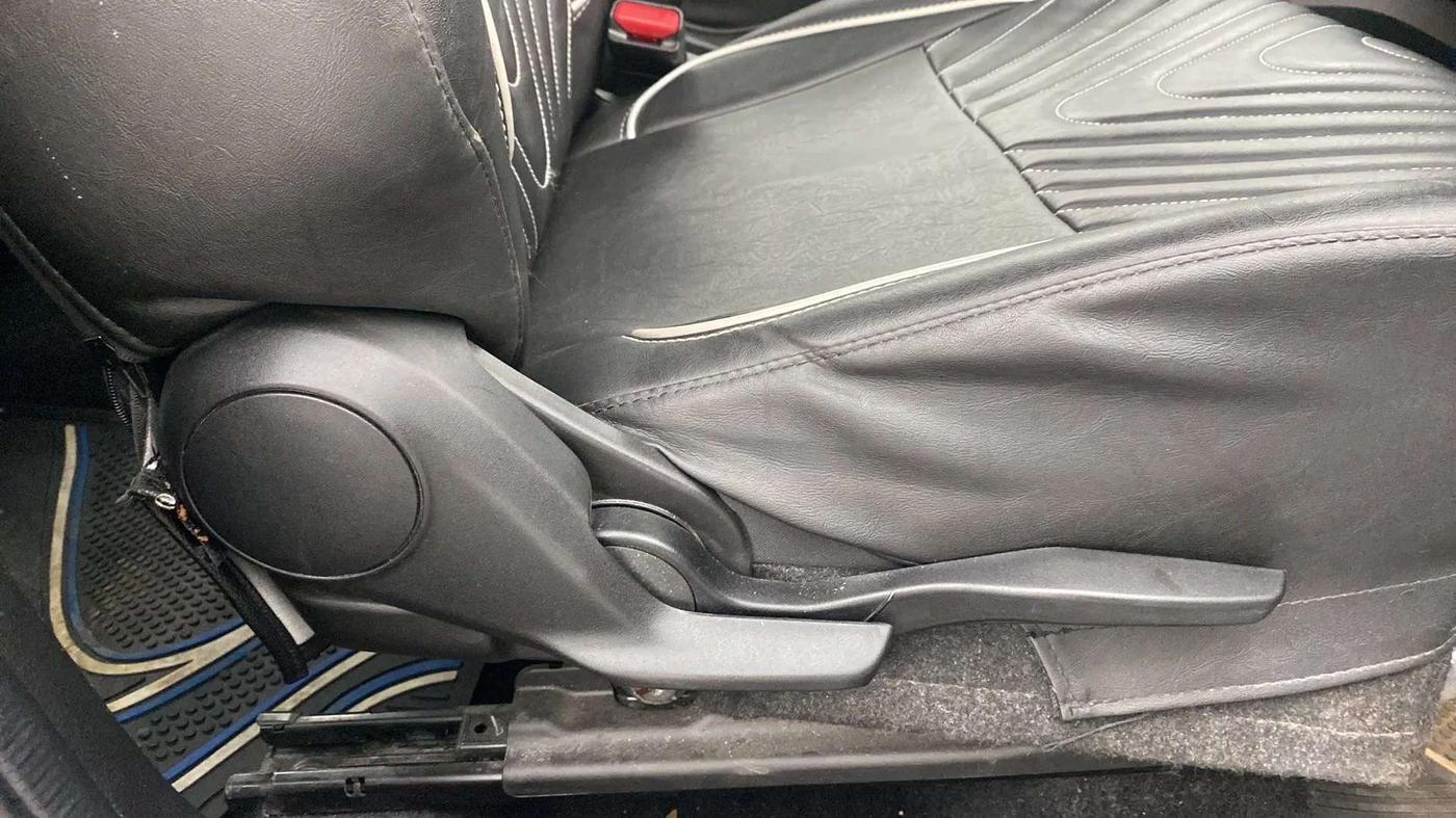 2021 Maruti Baleno ZETA PETROL 1.2, Petrol, Manual, 27,048 km, Driver Side Adjustment Panel