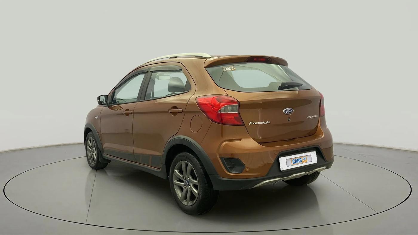 2018 Ford FREESTYLE TITANIUM PLUS 1.2 PETROL, Petrol, Manual, 77,676 km, Left Back Diagonal