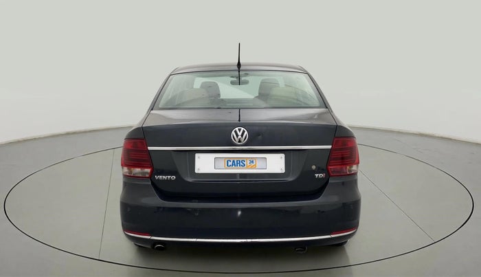2016 Volkswagen Vento HIGHLINE 1.5 AT, Diesel, Automatic, 53,766 km, Back/Rear