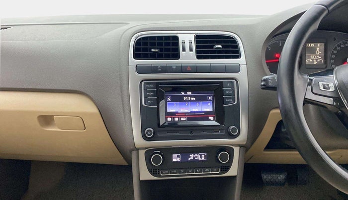 2016 Volkswagen Vento HIGHLINE 1.5 AT, Diesel, Automatic, 53,766 km, Air Conditioner