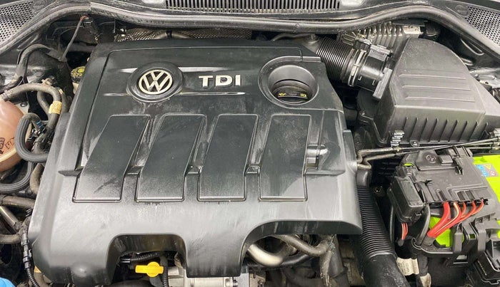 2016 Volkswagen Vento HIGHLINE 1.5 AT, Diesel, Automatic, 53,766 km, Open Bonet