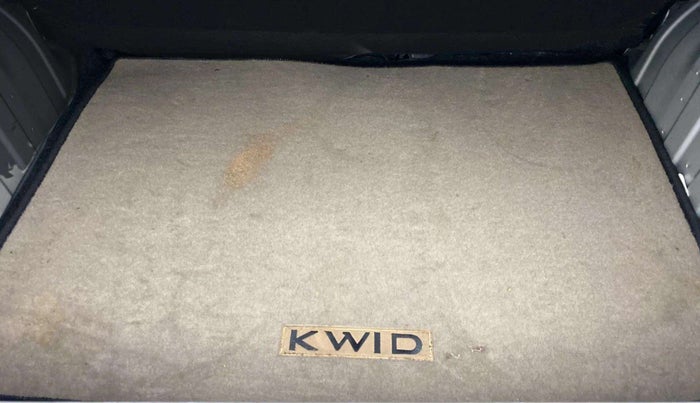 2021 Renault Kwid RXT 1.0 (O), Petrol, Manual, 44,906 km, Boot Inside