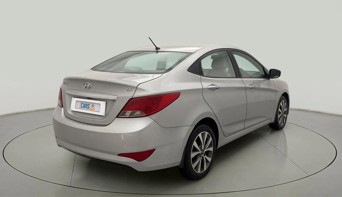 2015 Hyundai Verna FLUIDIC 4S 1.6 VTVT S(O), Petrol, Manual, 74,740 km, Right Back Diagonal