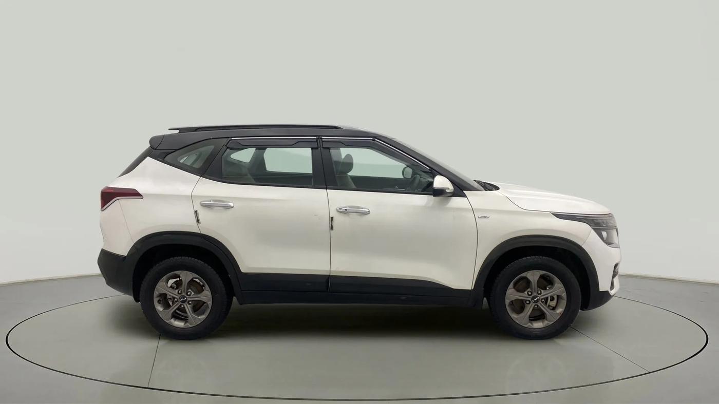 2022 KIA SELTOS HTK PLUS 1.5 IMT, Petrol, Manual, 9,561 km, Right Side View