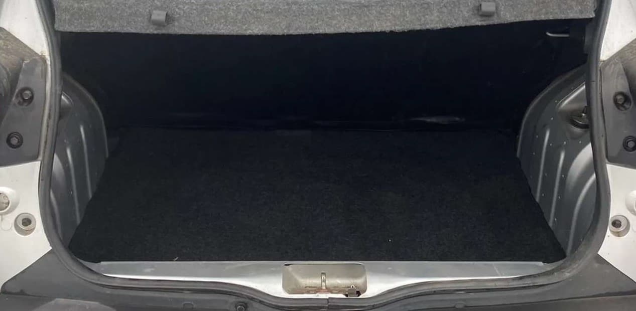 2019 Renault Kwid RXT 1.0 (O), Petrol, Manual, 12,592 km, Boot Inside