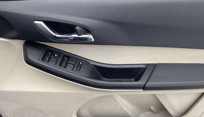 2022 Tata Tiago XZA PLUS PETROL, Petrol, Automatic, 17,374 km, Driver Side Door Panels Control
