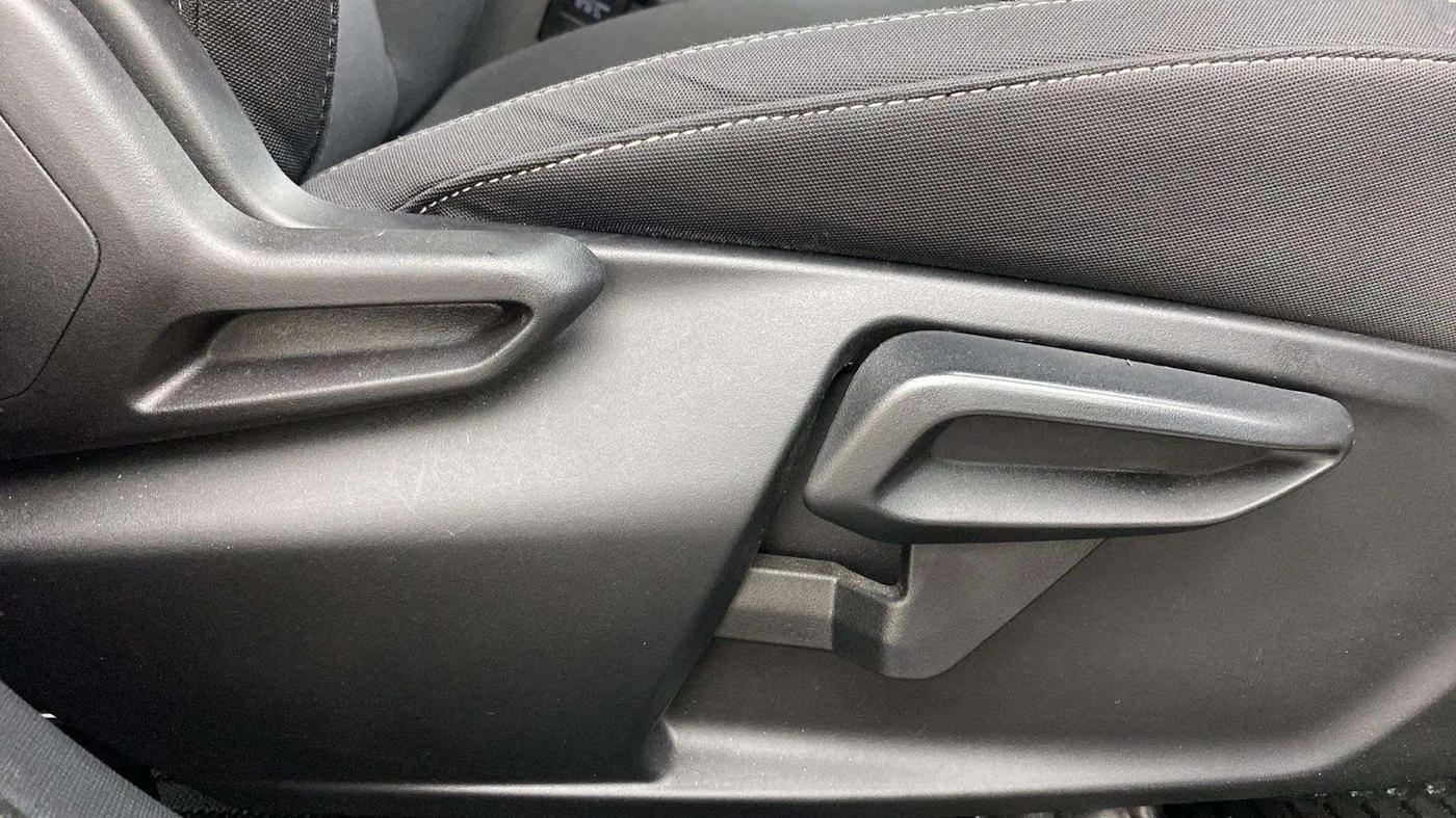 2023 Tata NEXON CREATIVE  AMT 1.2 PETROL, Petrol, Automatic, 30,844 km, Driver Side Adjustment Panel