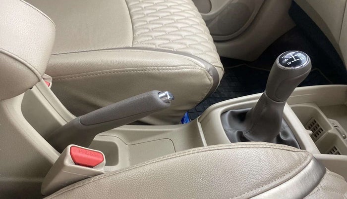 2021 Maruti Ertiga ZXI SHVS, Petrol, Manual, 35,271 km, Gear Lever