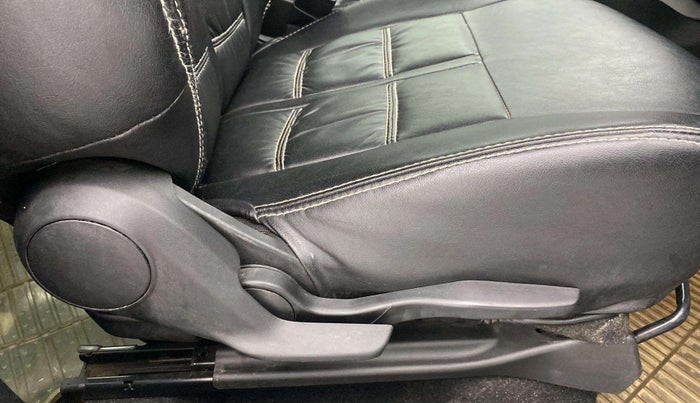 2017 Maruti Baleno ALPHA PETROL 1.2, Petrol, Manual, 33,679 km, Driver Side Adjustment Panel