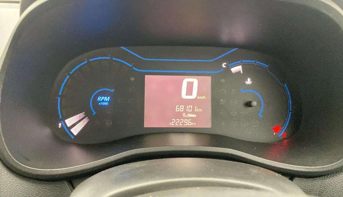 2019 Renault Kwid CLIMBER 1.0 (O), Petrol, Manual, 68,402 km, Odometer Image