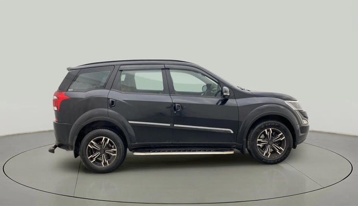 2018 Mahindra XUV500 W7 AT, Diesel, Automatic, 65,745 km, Right Side View