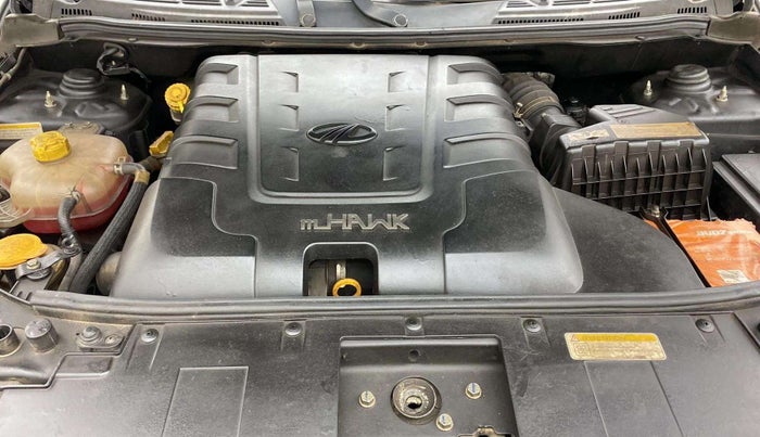 2018 Mahindra XUV500 W7 AT, Diesel, Automatic, 65,745 km, Open Bonet