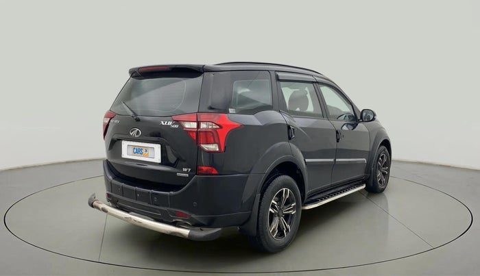 2018 Mahindra XUV500 W7 AT, Diesel, Automatic, 65,745 km, Right Back Diagonal