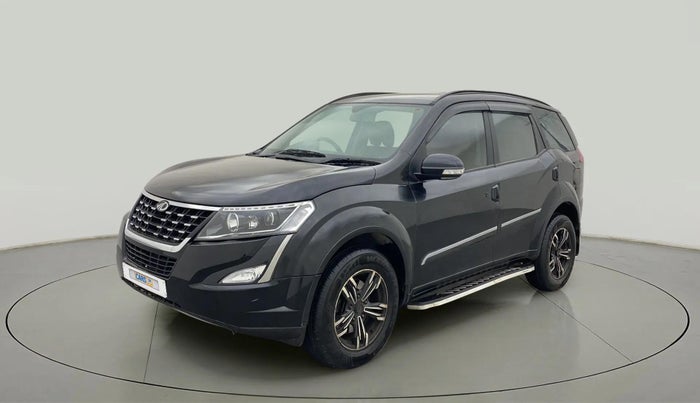 2018 Mahindra XUV500 W7 AT, Diesel, Automatic, 65,745 km, Left Front Diagonal