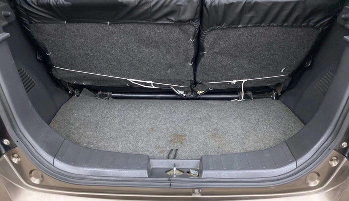 2012 Maruti Wagon R 1.0 LXI, Petrol, Manual, 42,545 km, Boot Inside