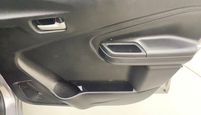 2022 Maruti Celerio VXI, Petrol, Manual, 27,562 km, Driver Side Door Panels Control