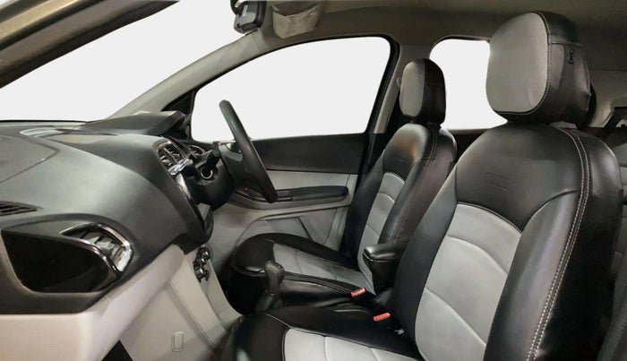 2023 Tata Tiago XT PETROL, Petrol, Manual, 30,909 km, Right Side Front Door Cabin