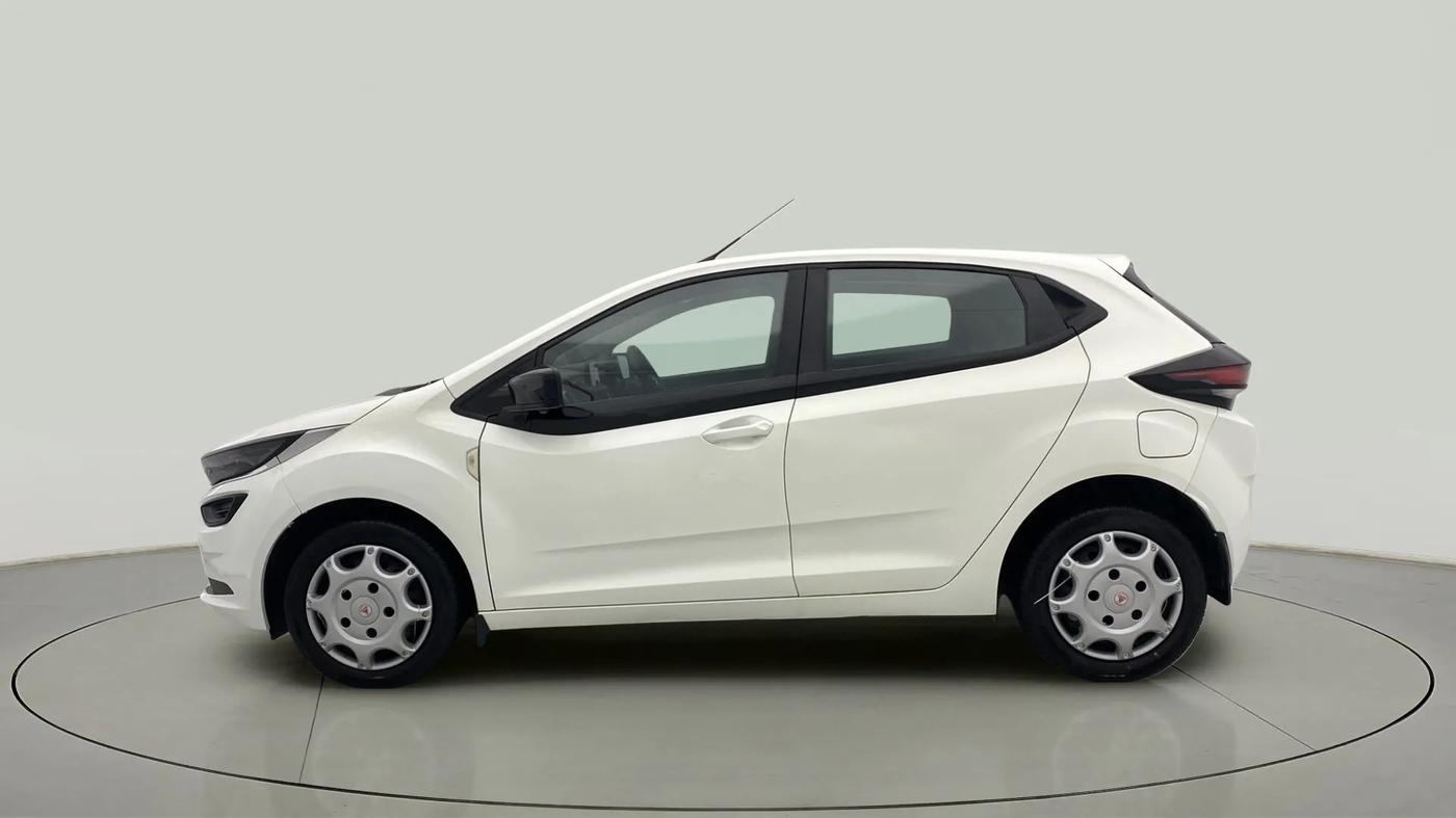 2021 Tata ALTROZ XM PLUS PETROL, Petrol, Manual, 23,745 km, Left Side