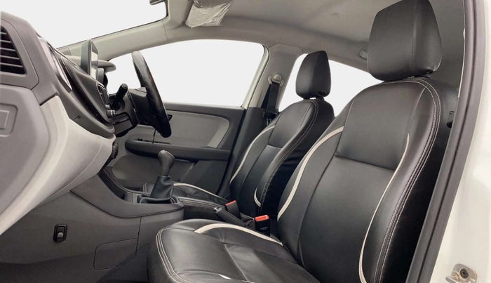 2021 Tata ALTROZ XM PLUS PETROL, Petrol, Manual, 23,745 km, Right Side Front Door Cabin